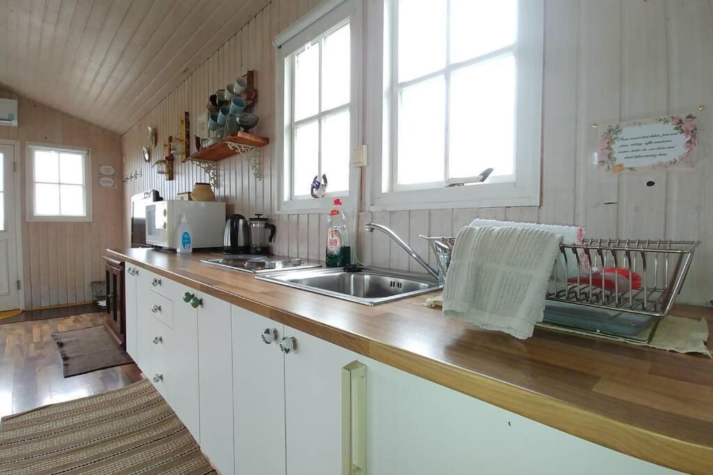Cosy Cottage-Alfabakki-With Hot Tub Stori-Bakki Ngoại thất bức ảnh
