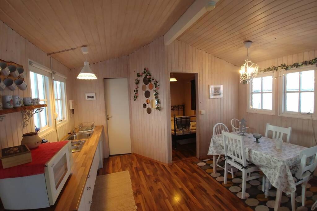 Cosy Cottage-Alfabakki-With Hot Tub Stori-Bakki Ngoại thất bức ảnh