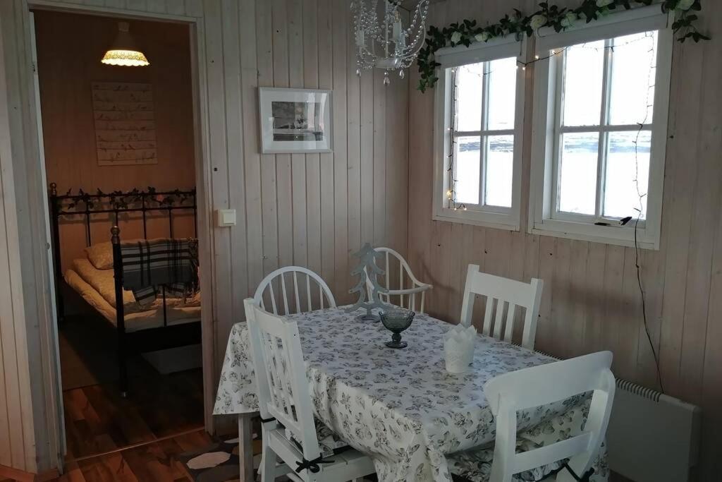 Cosy Cottage-Alfabakki-With Hot Tub Stori-Bakki Ngoại thất bức ảnh